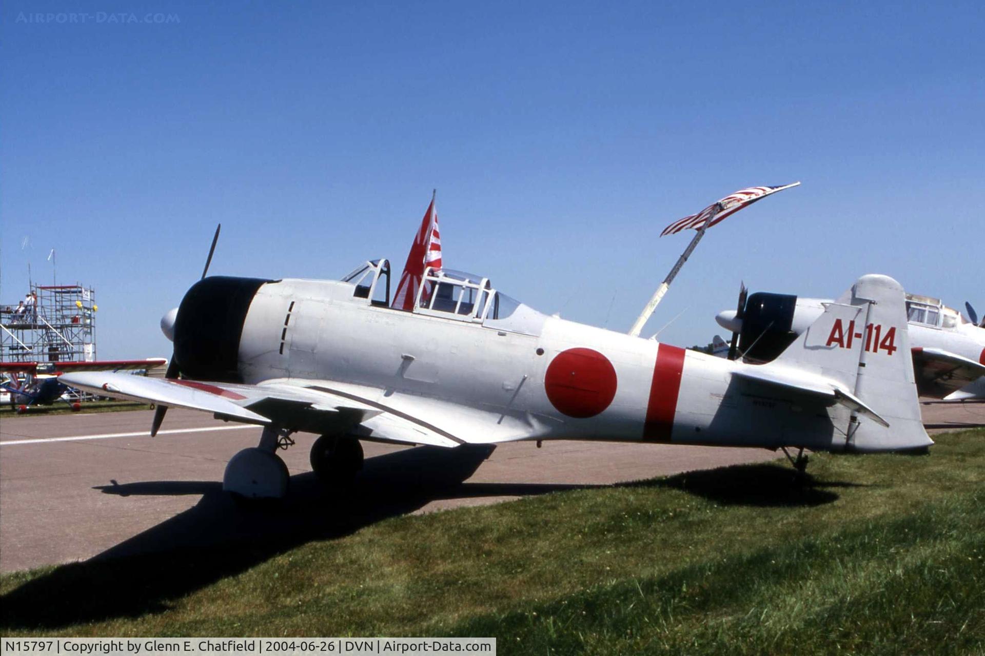 N15797, 1945 Canadian Car & Foundry T-6 Harvard Mk.4 C/N CCF4-199, At the Quad Cities Air Show