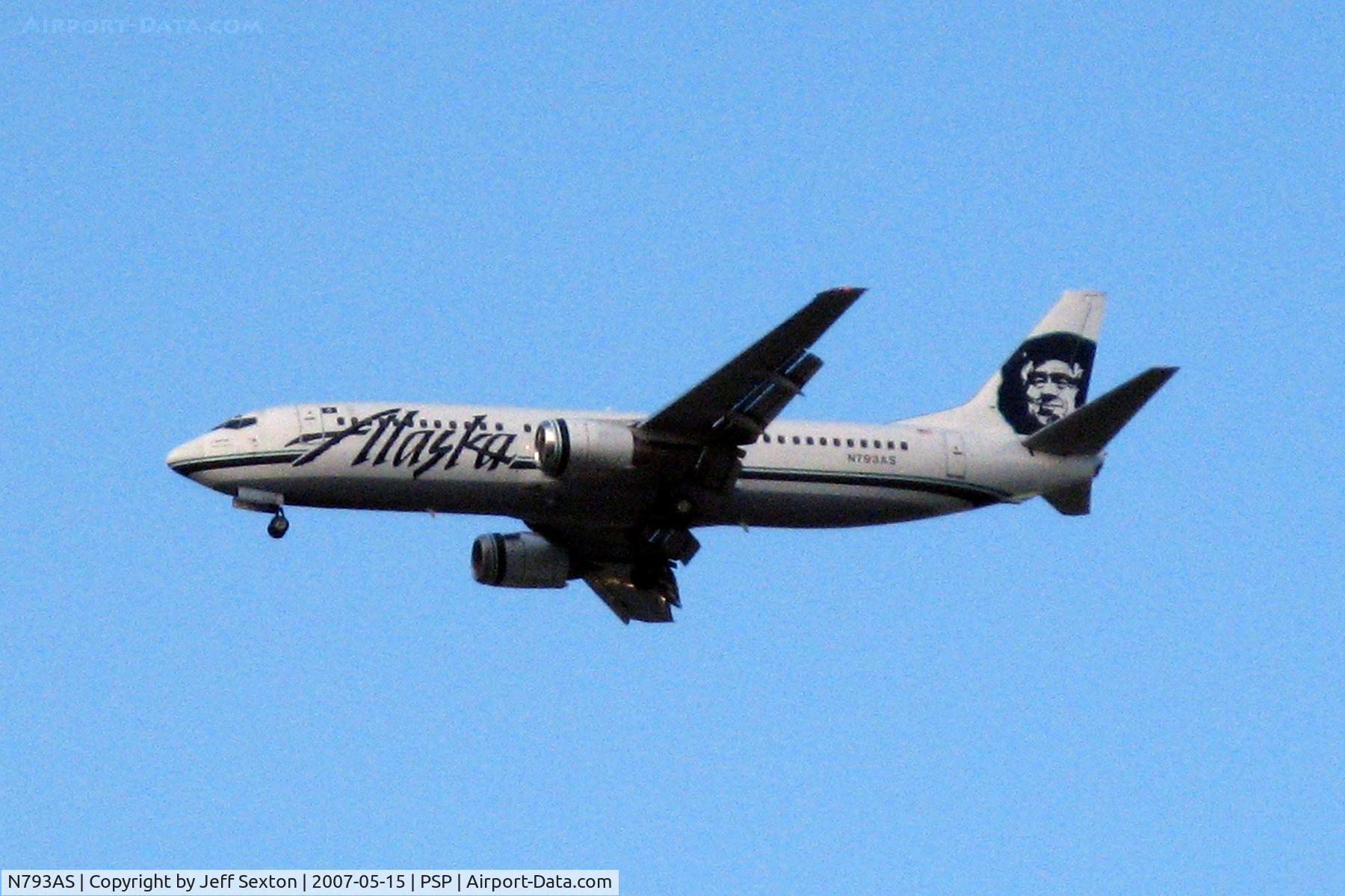 N793AS, 1998 Boeing 737-490 C/N 28888, On finals for Palm Springs Airport
