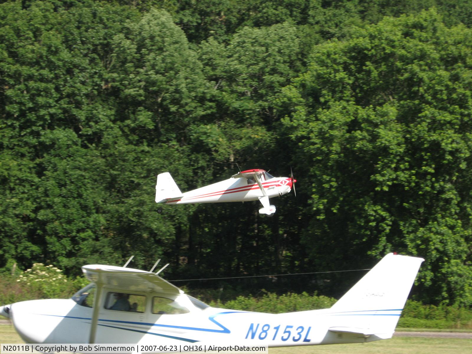 N2011B, 1948 Luscombe 8E Silvaire C/N 6438, Departing Riverside, OH