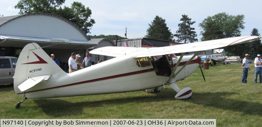 N97140, 1946 Stinson 108 Voyager C/N 108-140, Riverside, OH breakfast fly-in