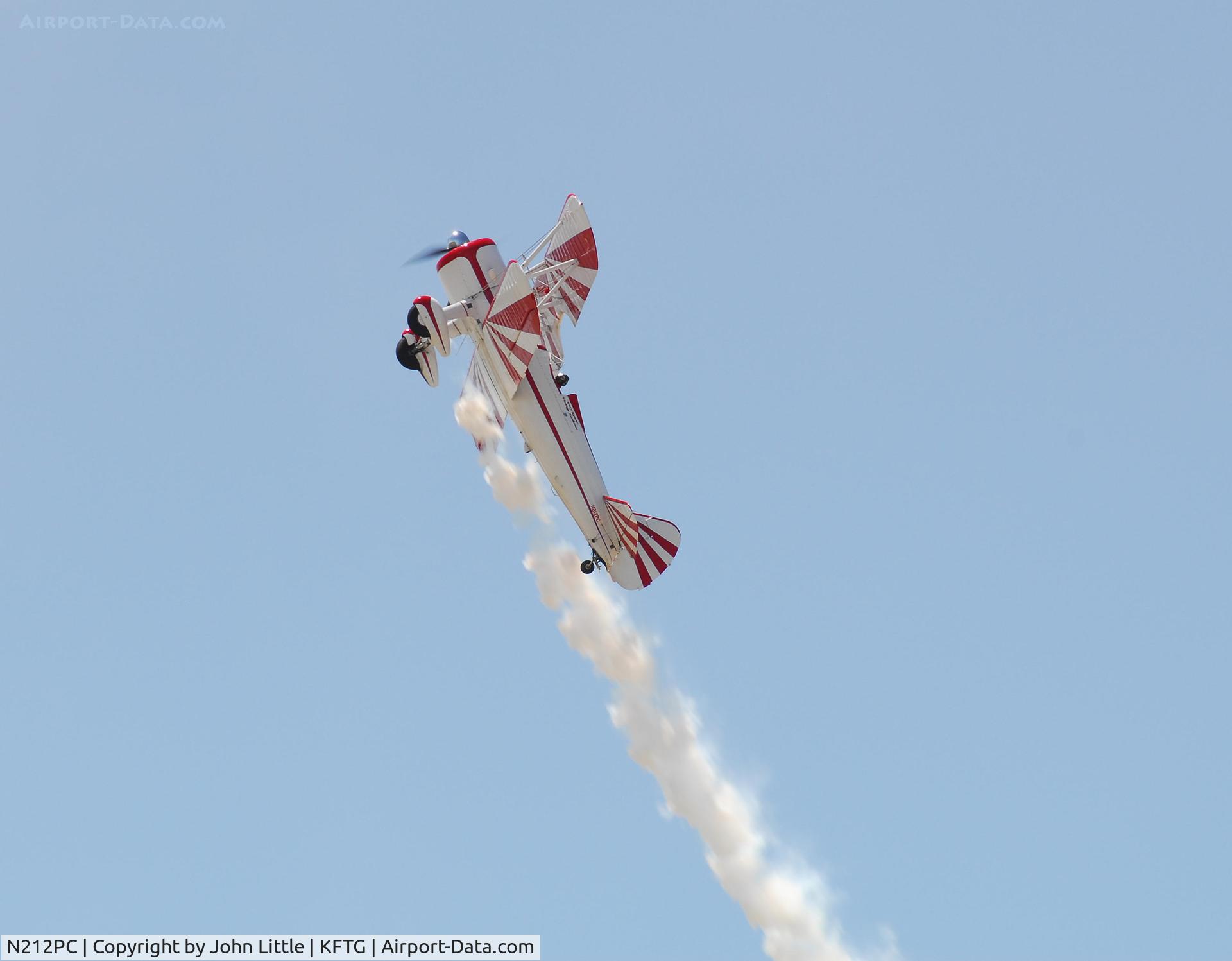 N212PC, 1941 Boeing A75N1(PT17) C/N 75-553, Climbing for loop