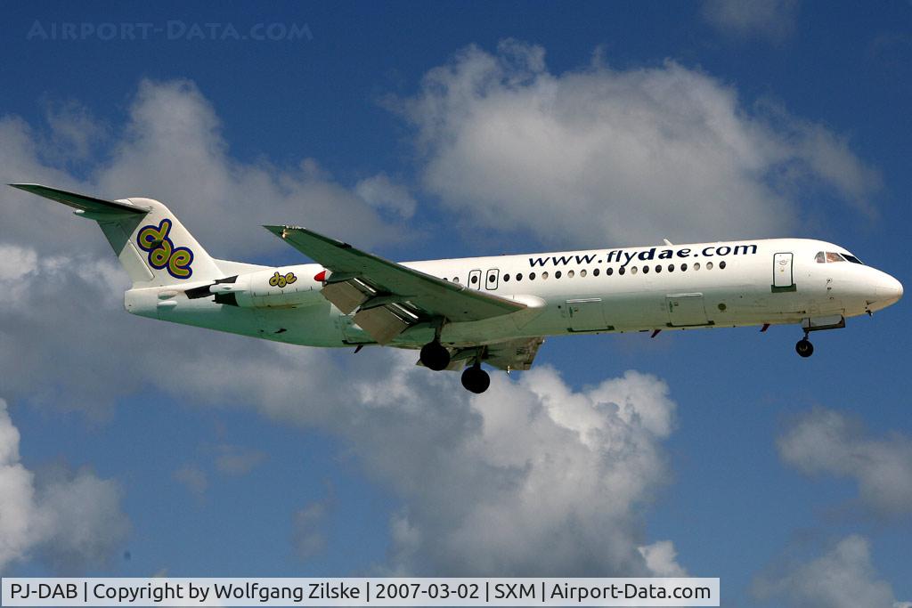 PJ-DAB, 1991 Fokker 100 (F-28-0100) C/N 11331, visitor
