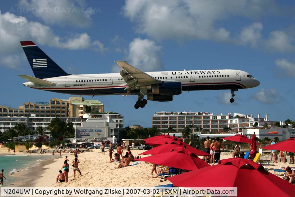 N204UW, 2000 Boeing 757-23N C/N 30886, visitor