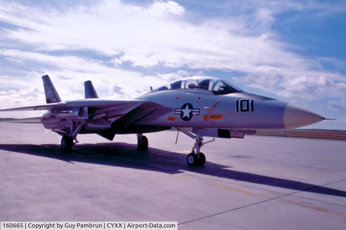 160665, Grumman F-14A Tomcat C/N 284, F-14 Tomcat on display @ Abbotsford Airshow approx. 1975. Scanned from slide.