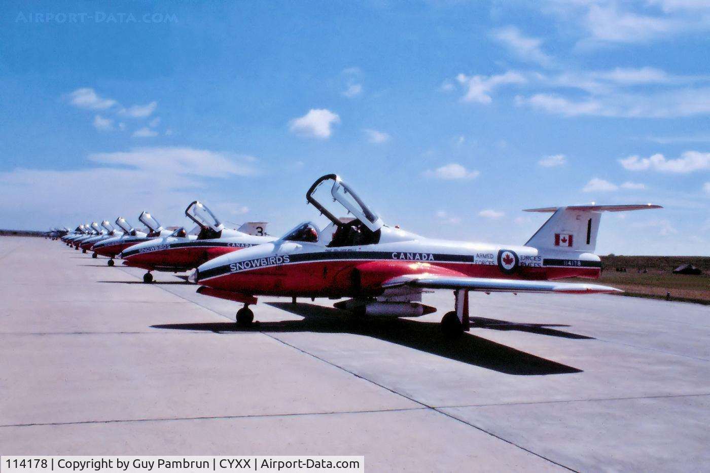 114178, Canadair CT-114 Tutor C/N 1178, CT-114 Tutor Snowbirds demo @ Abbotsford Airshow approx 1975. Scanned from slide.