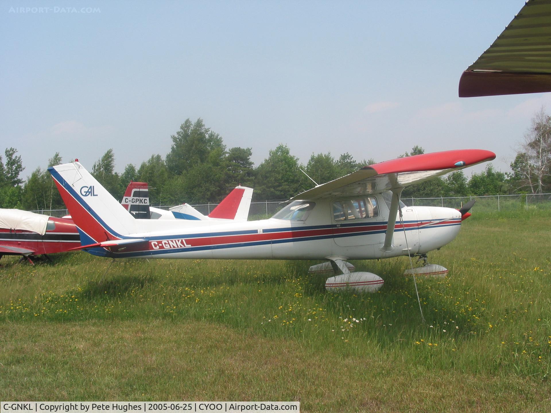 C-GNKL, 1975 Cessna 150M C/N 15076655, C-GNKL Cessna 150 at Oshawa
