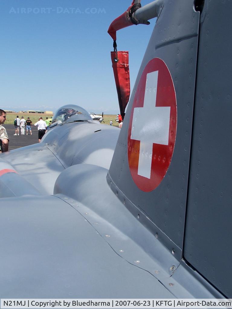 N21MJ, De Havilland (F+W Emmen) Venom FB50 (DH-112) C/N 737, De Havilland Venom port Tail view
