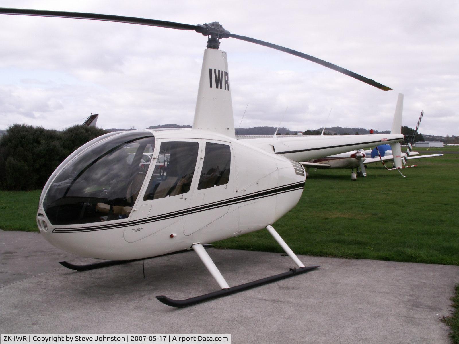 ZK-IWR, Robinson R44 C/N 0419, Robinson R44 Astro