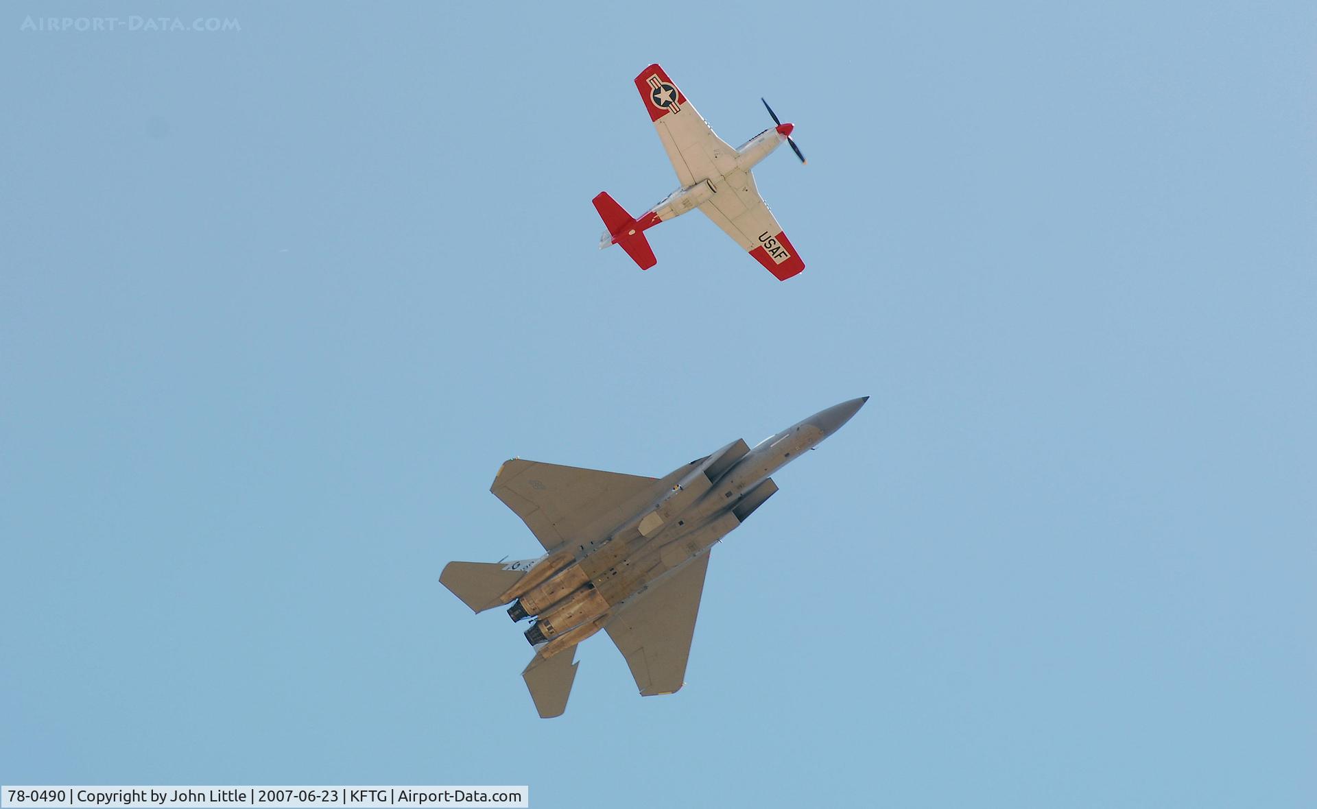 78-0490, 1978 McDonnell Douglas F-15C Eagle C/N 0472/C023, F-15 and P-51 in close and tight