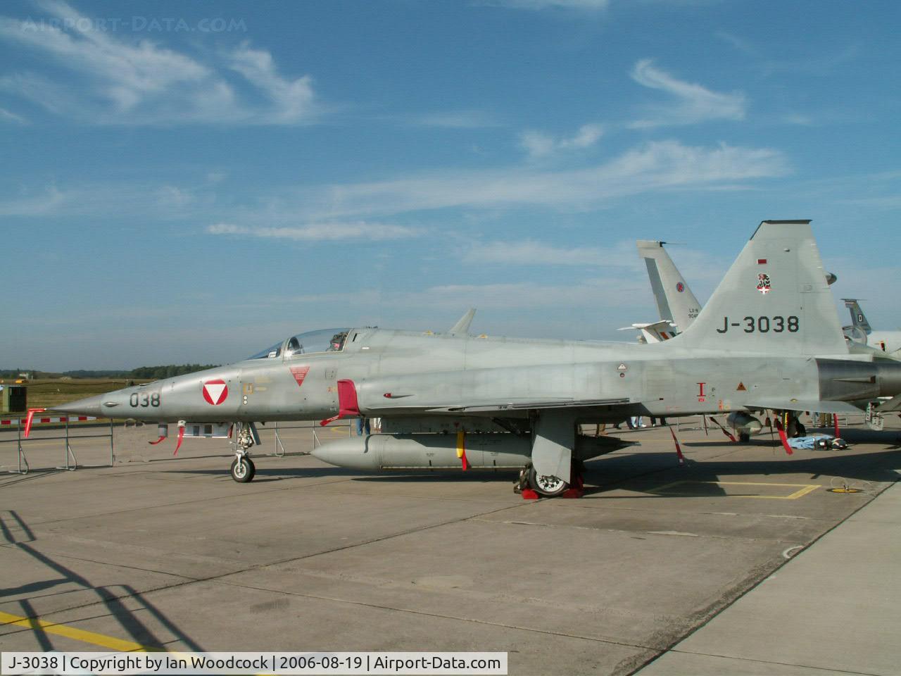 J-3038, 1979 Northrop F-5E Tiger II C/N L.1038, Northrop F-5E/Austrian Air Force/Laage Show