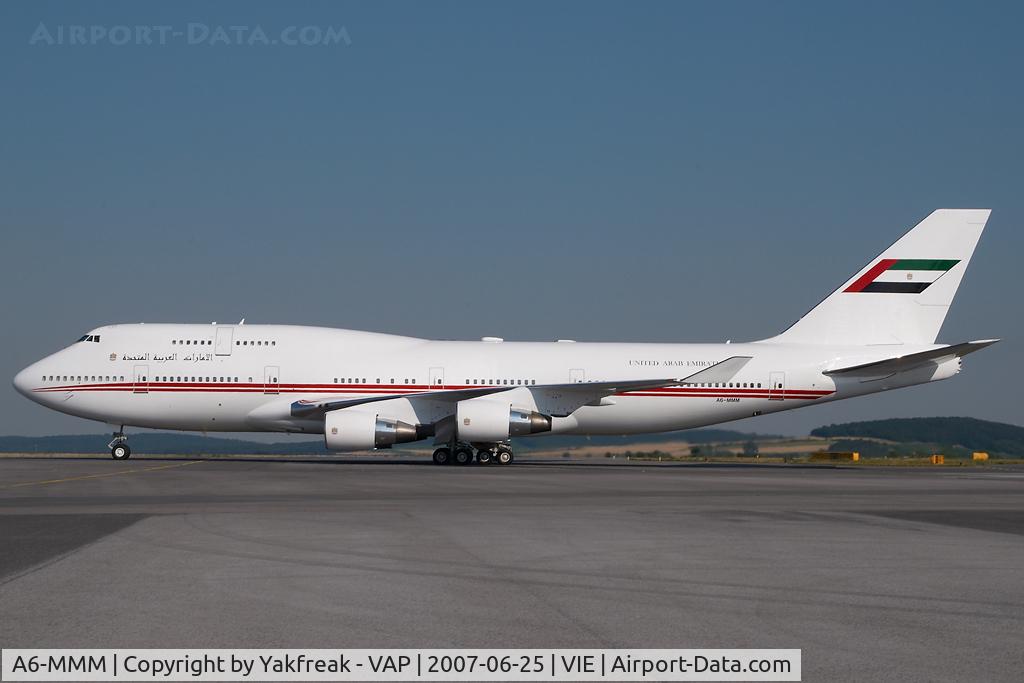 A6-MMM, 1998 Boeing 747-422 C/N 26906, United Arab Emirates Government Boeing 747-400