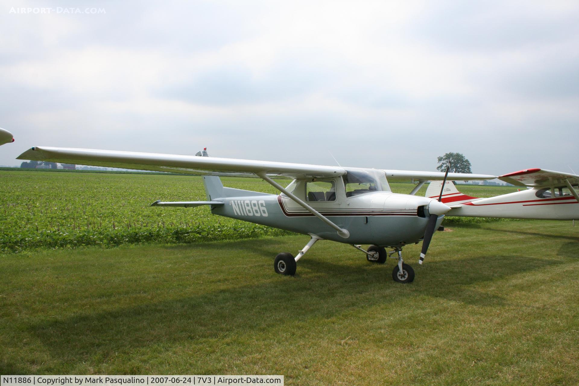 N11886, 1974 Cessna 150L C/N 15075688, Cessna 150