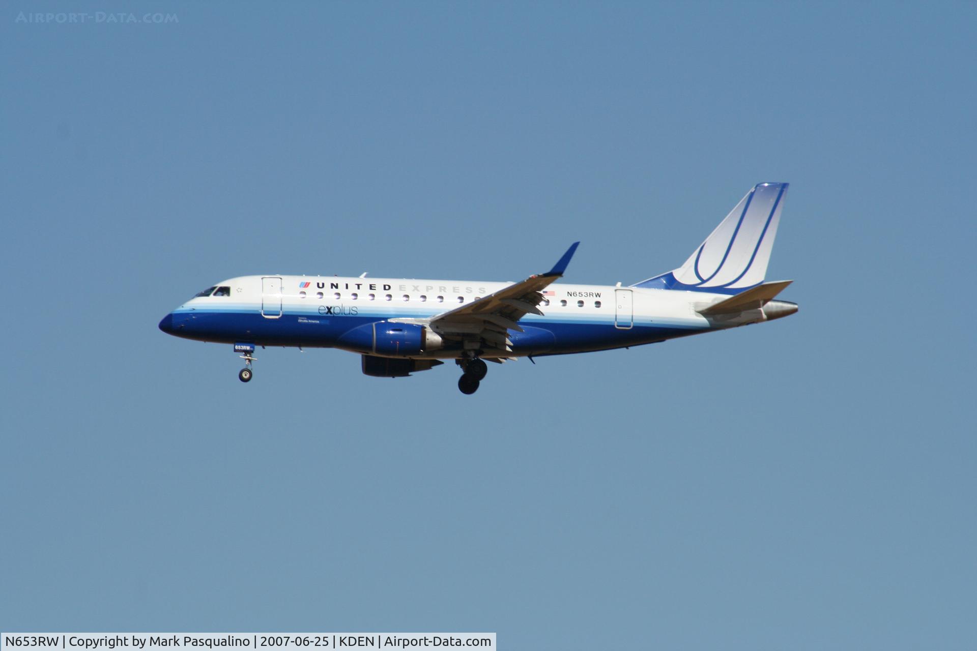 N653RW, 2005 Embraer 170SE (ERJ-170-100SE) C/N 17000076, ERJ 170-100 SE