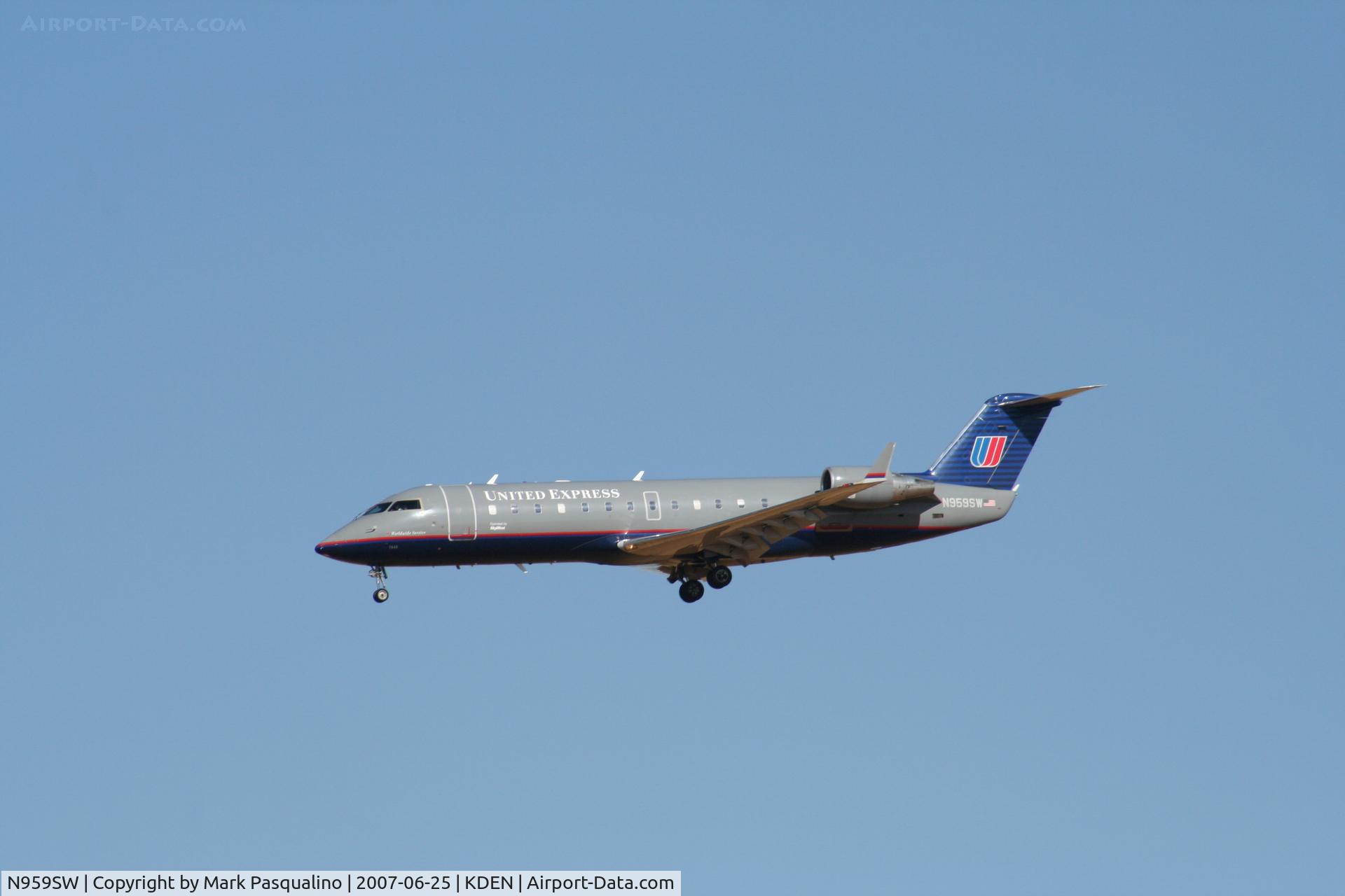 N959SW, 2003 Canadair CL-600-2B19 Regional Jet CRJ-200LR C/N 7840, CL-600-2B19