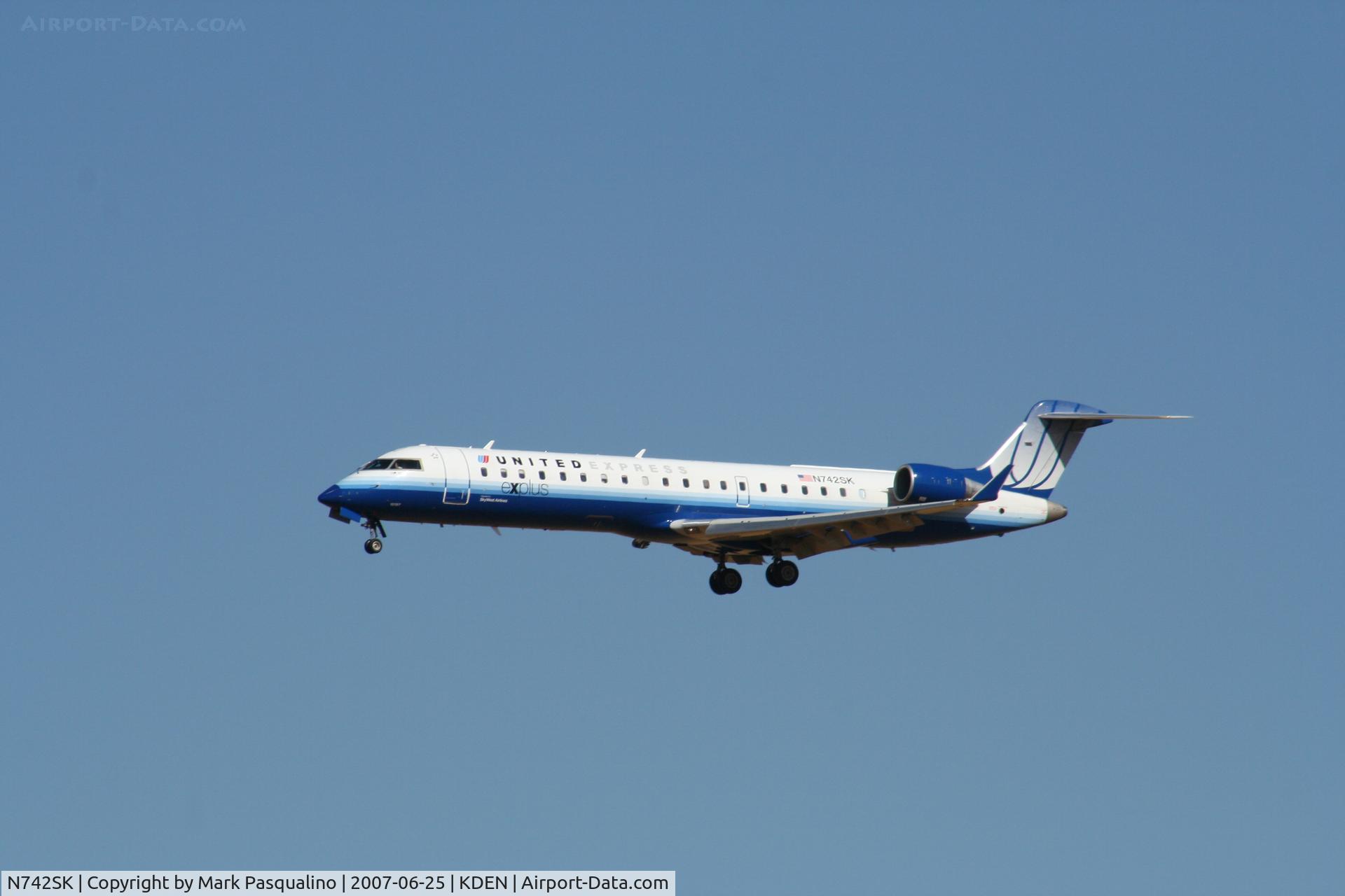 N742SK, 2005 Bombardier CRJ-701 (CL-600-2C10) Regional Jet C/N 10197, CL-600-2C10