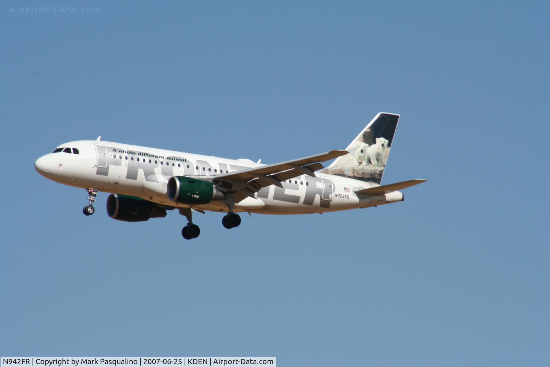 N942FR, 2005 Airbus A319-111 C/N 2497, Airbus A319