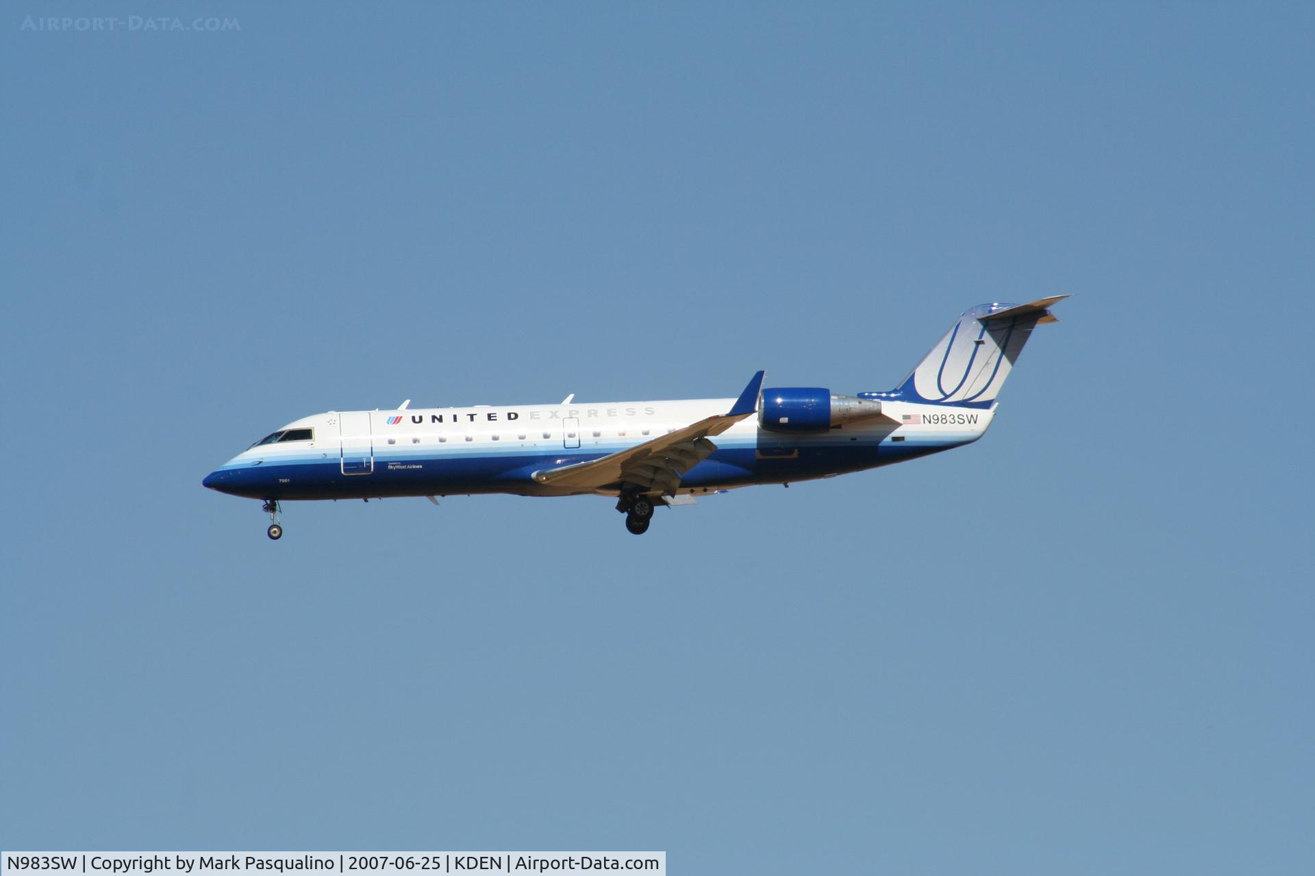 N983SW, 2004 Bombardier CRJ-200ER (CL-600-2B19) C/N 7961, CL-600-2B19