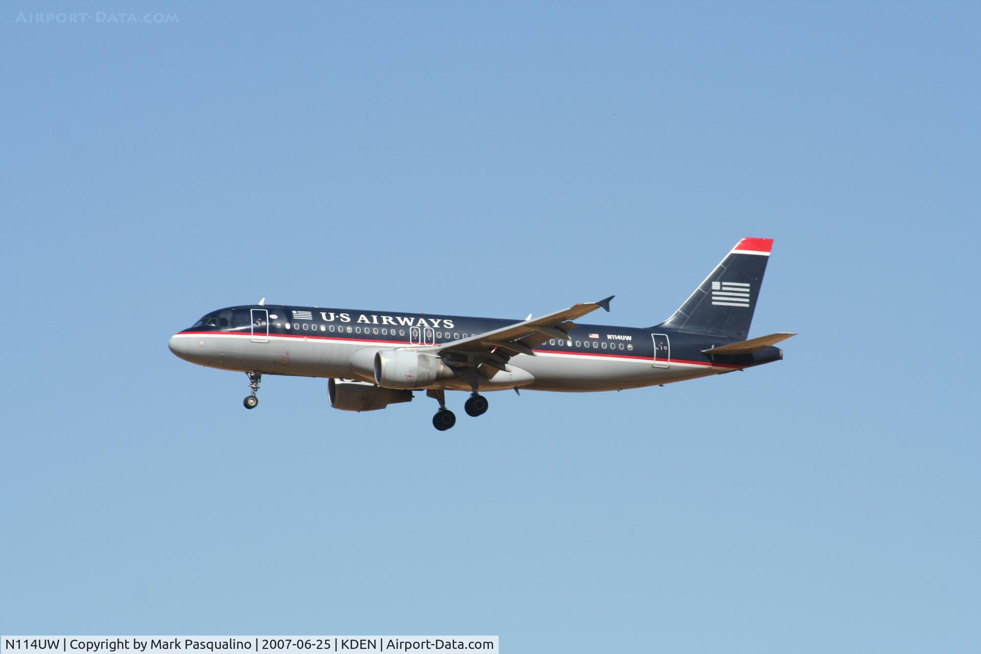 N114UW, 1999 Airbus A320-214 C/N 1148, Airbus A320