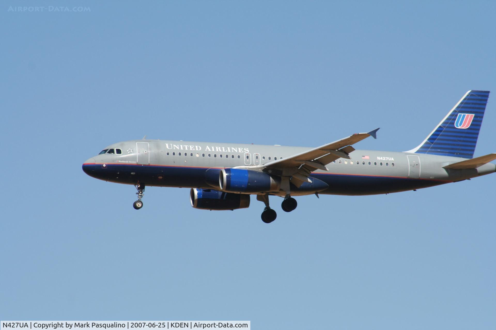 N427UA, 1995 Airbus A320-232 C/N 512, Airbus A320