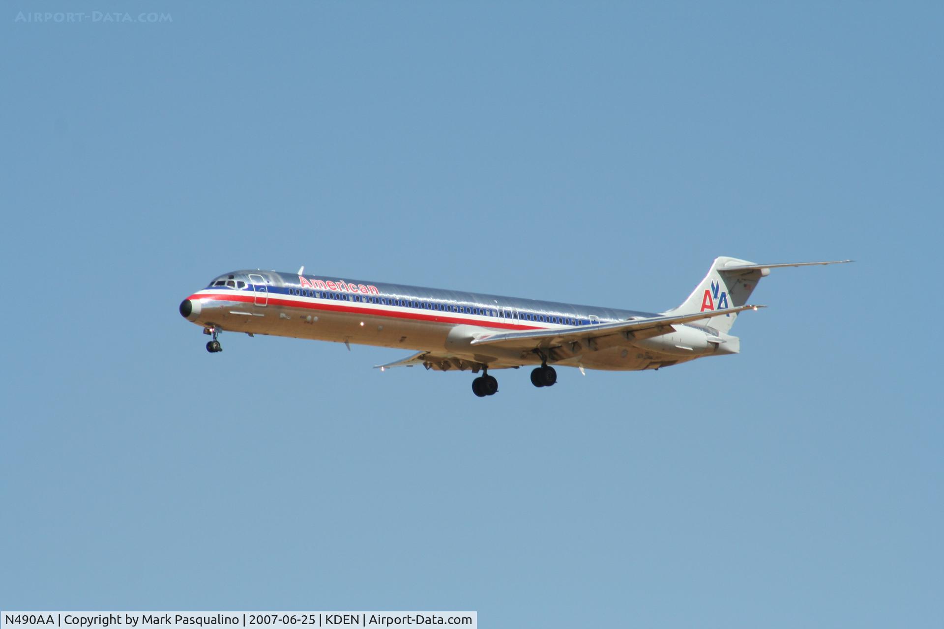 N490AA, 1989 McDonnell Douglas MD-82 (DC-9-82) C/N 49683, MD-82