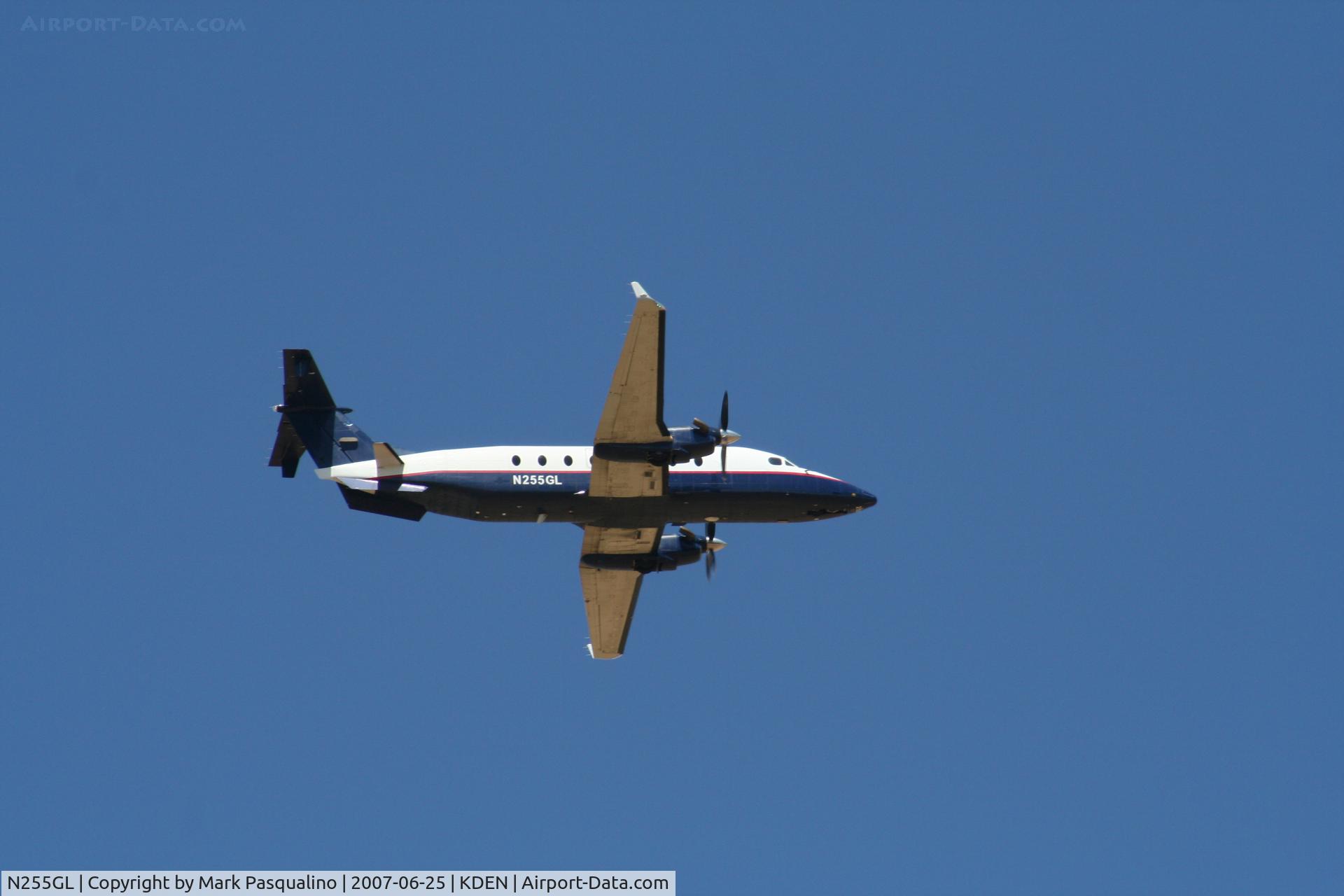 N255GL, 1996 Raytheon Aircraft Company 1900D C/N UE-255, Beech 1900D