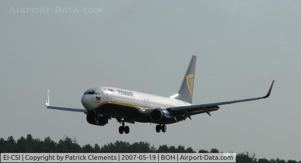 EI-CSI, 2000 Boeing 737-8AS C/N 29924, RYANAIR NO 1 RUNWAY 26