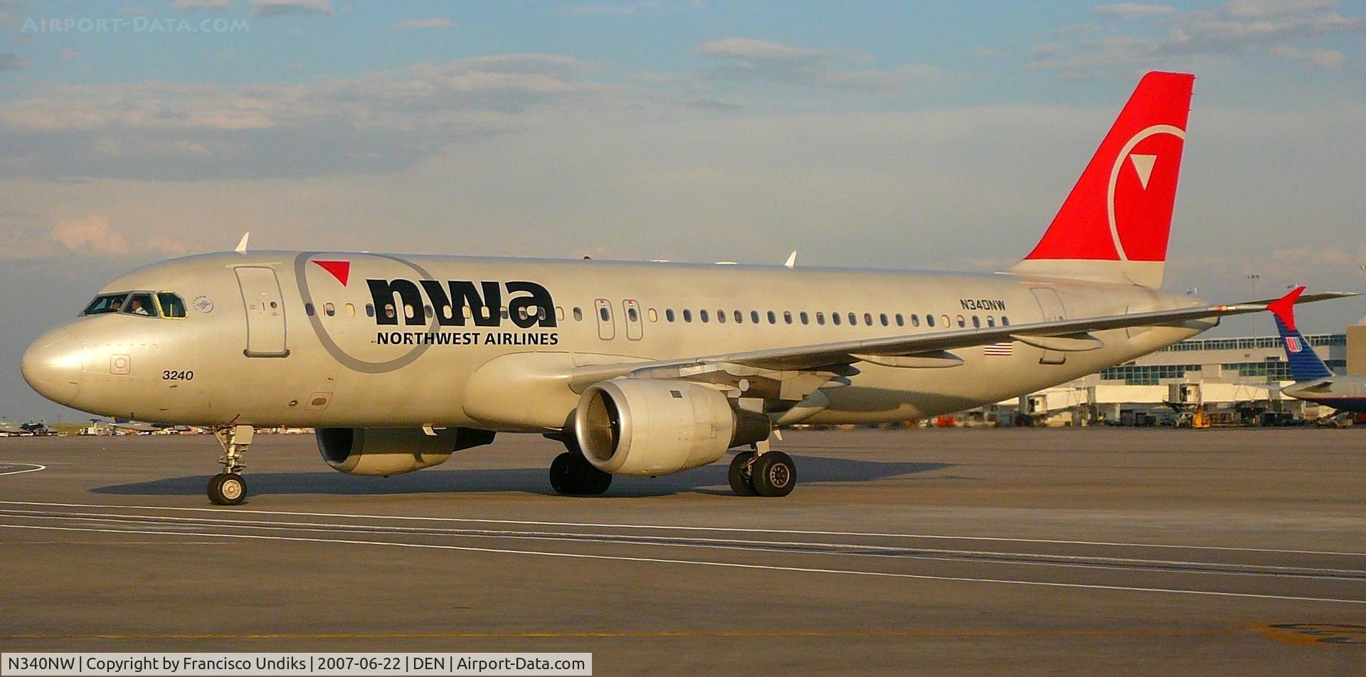N340NW, 1992 Airbus A320-212 C/N 372, Flight 485 from DTW on C36