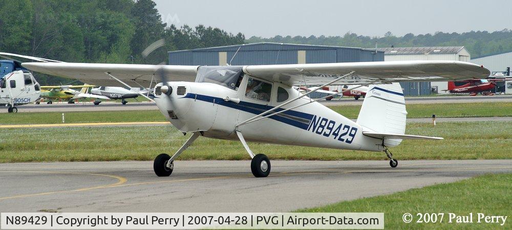 N89429, 1946 Cessna 140 C/N 8461, Taxiing in, looking for a spot