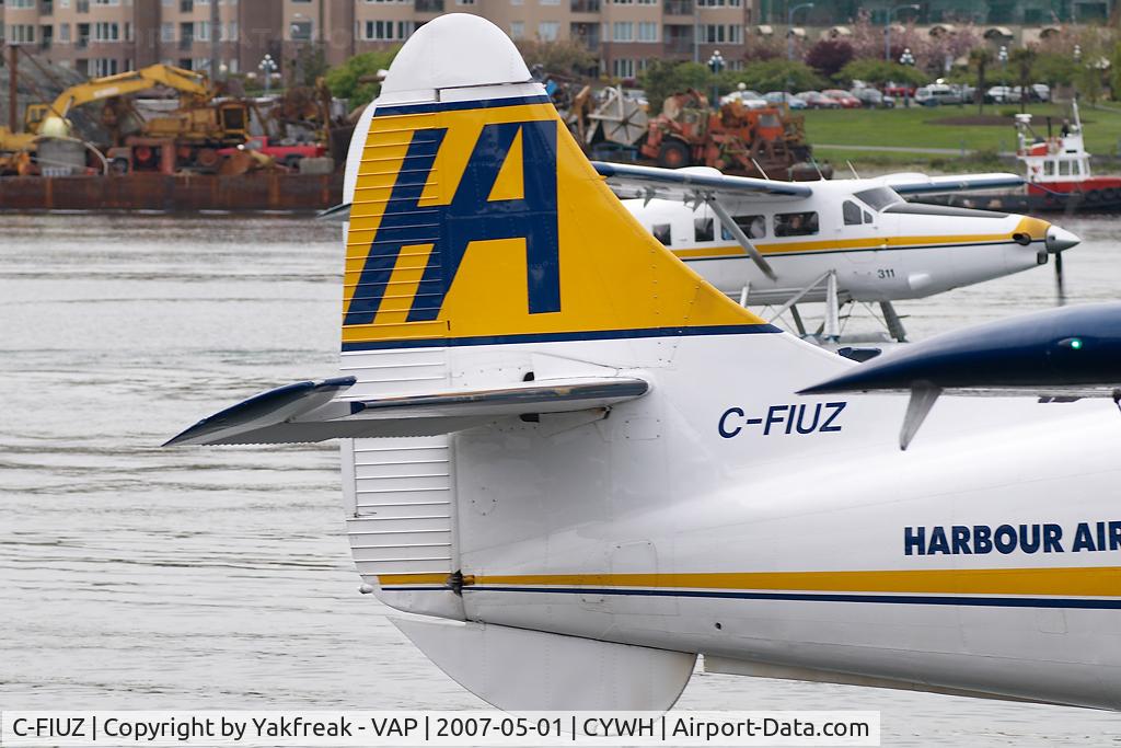 C-FIUZ, 1956 De Havilland Canada DHC-3T Vazar Turbine Otter C/N 135, Harbour Air Dash 3