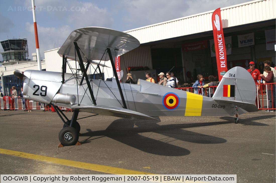 OO-GWB, 1951 Stampe-Vertongen SV-4B C/N 1171, Ex V-29 in Belgian Air Force.Painted in early BAF colors.17 th Antwerp Stampe Fly In.FLAG ON TAIL WRONG BLACK FIRST.