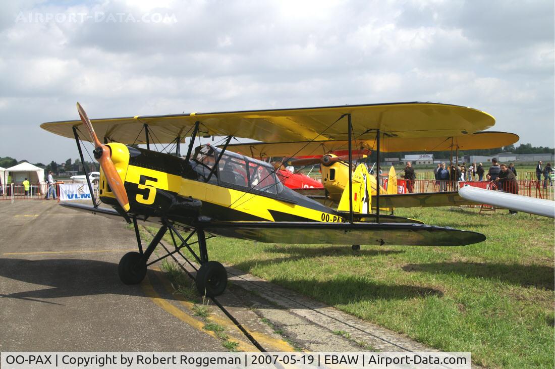 OO-PAX, 1948 Stampe-Vertongen SV-4B C/N 1147, Was V-5 in Belgian Air Force.17 th Antwerp Stampe Fly In.