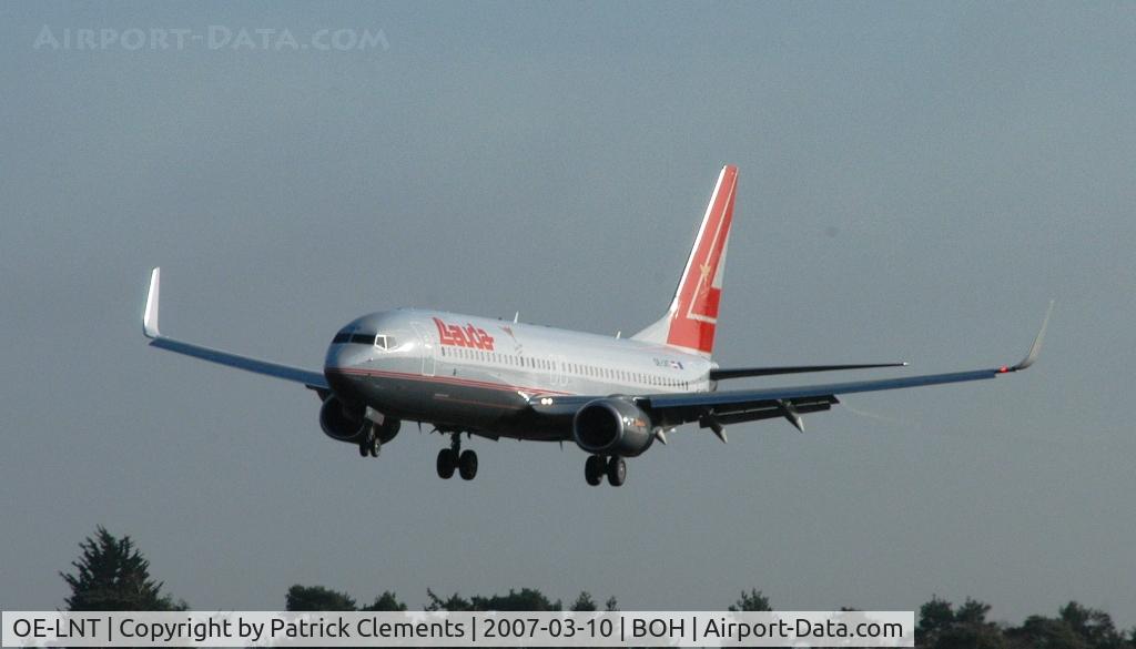 OE-LNT, 2006 Boeing 737-8Z9 C/N 33834, LAUDA AIR ON FINALS FOR 26
