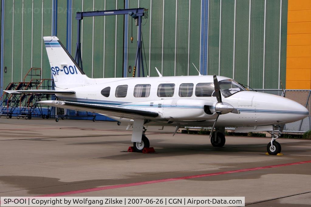 SP-OOI, 1981 Piper PA-31-350 Chieftain C/N 31-8152010, visitor