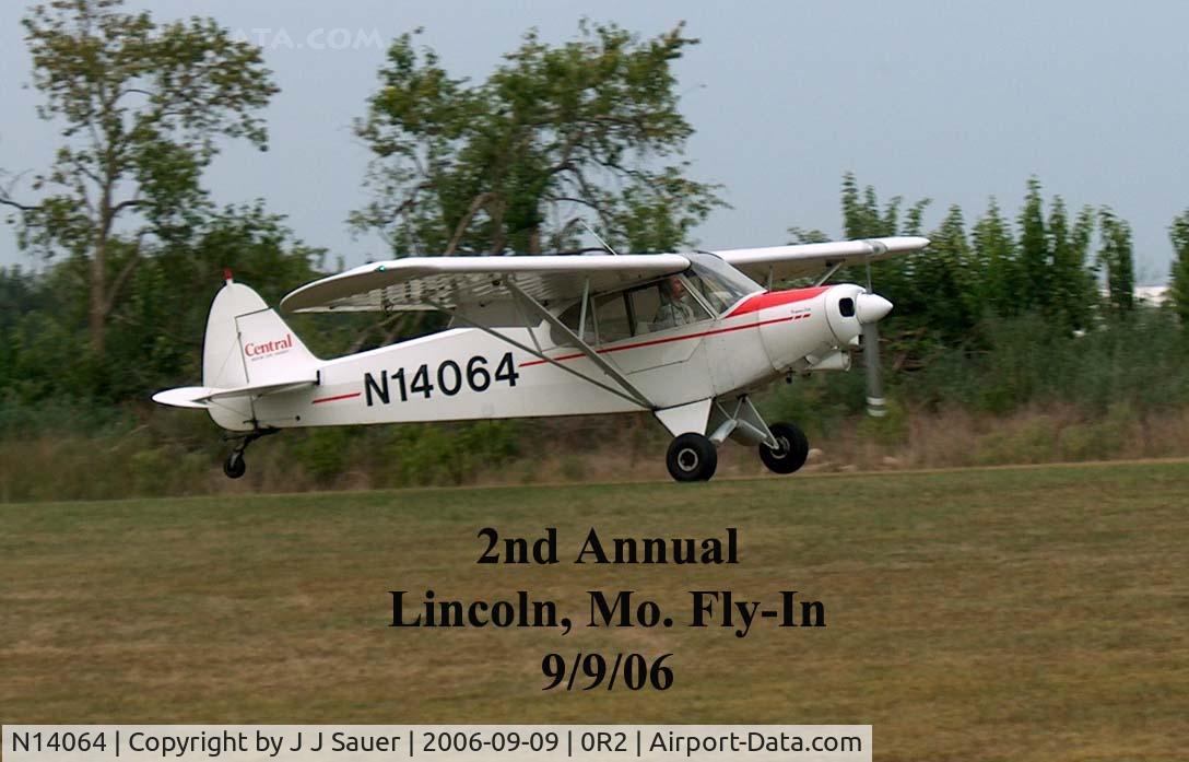 N14064, 1972 Piper PA-18-150 Super Cub C/N 18-8989, 1972 Piper PA-18-150