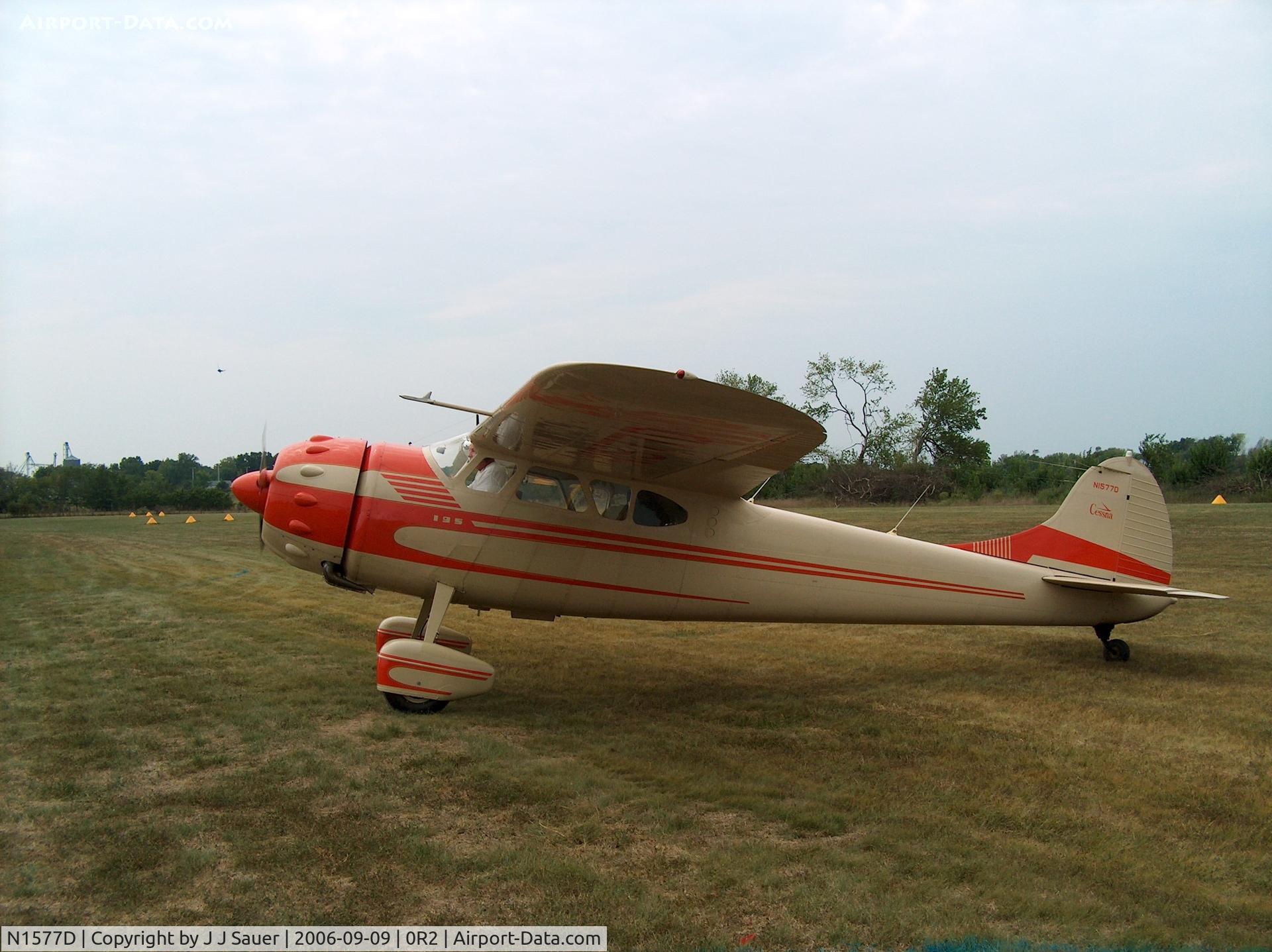 N1577D, 1952 Cessna 195 C/N 7799, 1952 Cessna 195