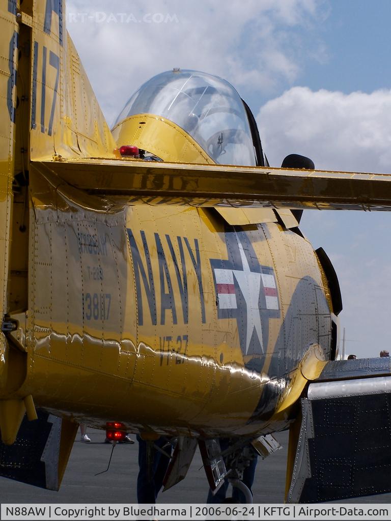 N88AW, 1954 North American T-28B Trojan C/N 200-188 (138117), Starboard Tail View