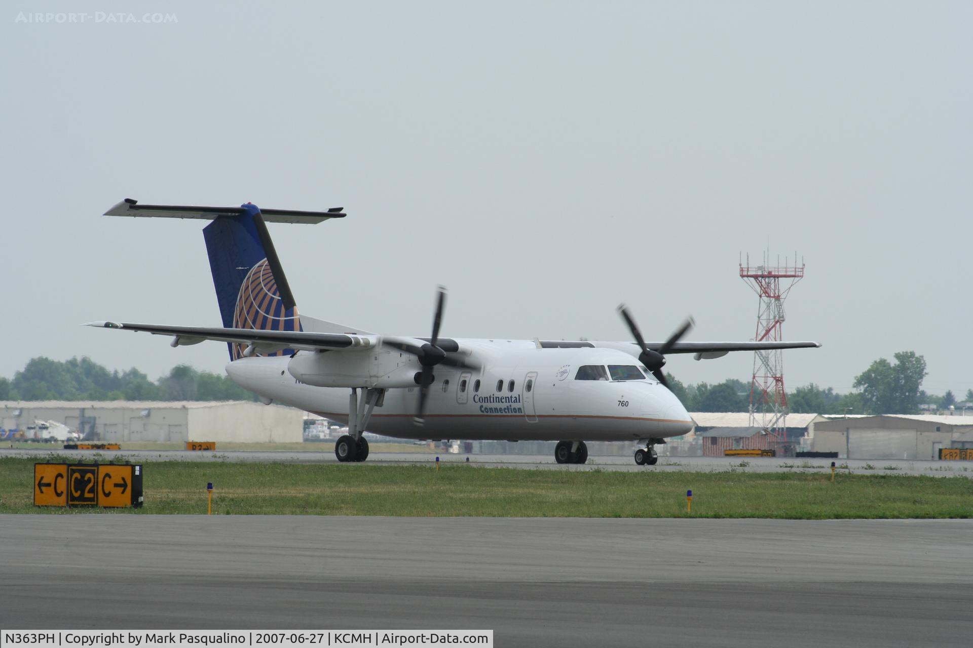 N363PH, 1998 Bombardier DHC-8-202 Dash 8 C/N 520, DHC-8-202