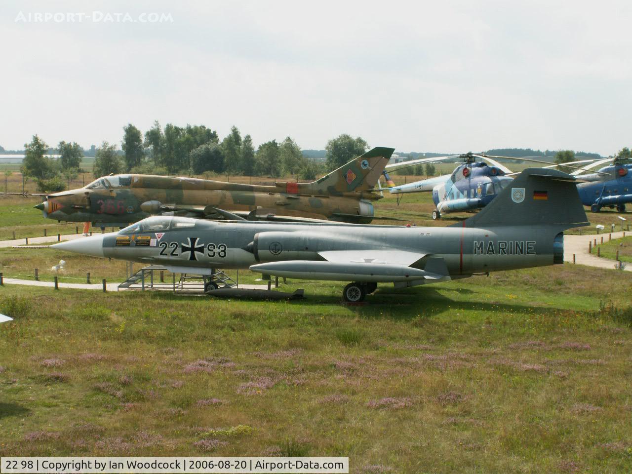 22 98, Lockheed F-104G Starfighter C/N 683-7181, Lockheed F-104G/Preserved Nordholz Aeronauticum