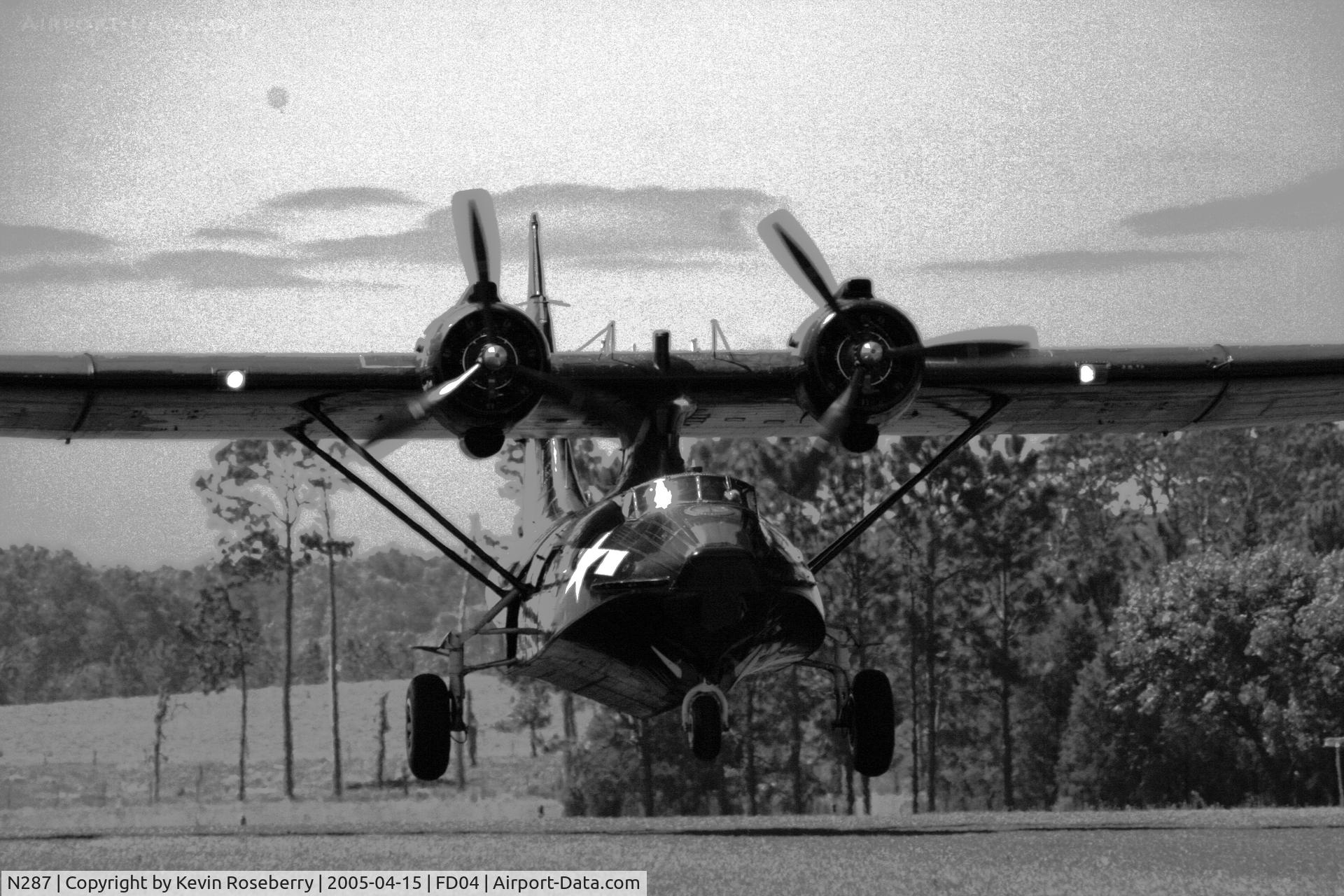 N287, 1943 Consolidated Vultee 28-5ACF C/N 1649 (USN48287), Black Cat Roundout