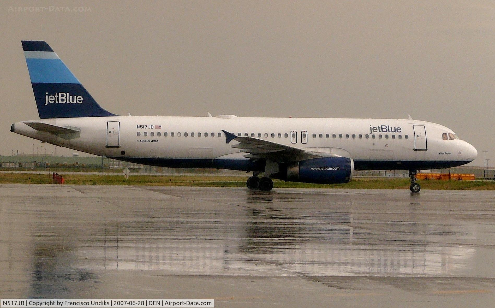 N517JB, 2000 Airbus A320-232 C/N 1327, Blue Moon