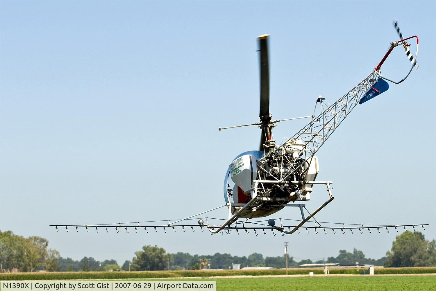N1390X, 1966 Bell 47G-3B-1 Sioux C/N 6586, Working Hard