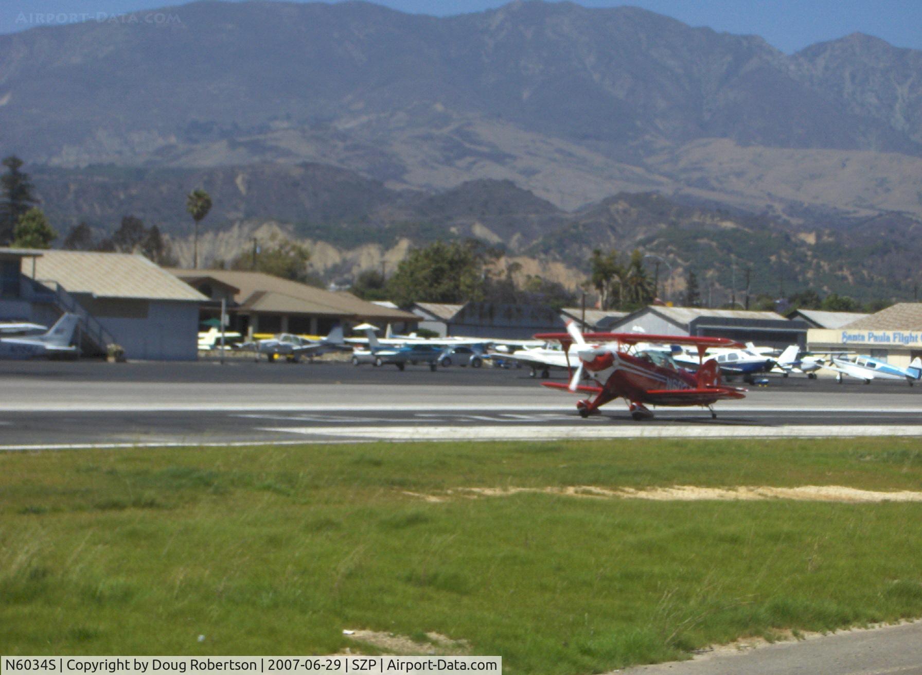 N6034S, Christen Pitts S-2B Special C/N 5132, Christen PITTS S-2B, Lycoming AEIO-540 260 Hp, landing roll Rwy 22