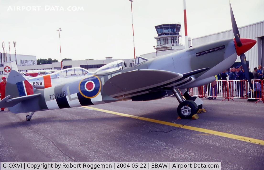 G-OXVI, 1945 Supermarine 361 Spitfire LF.XVIe C/N CBAF.IX.4262, Camouflaged.HF L.