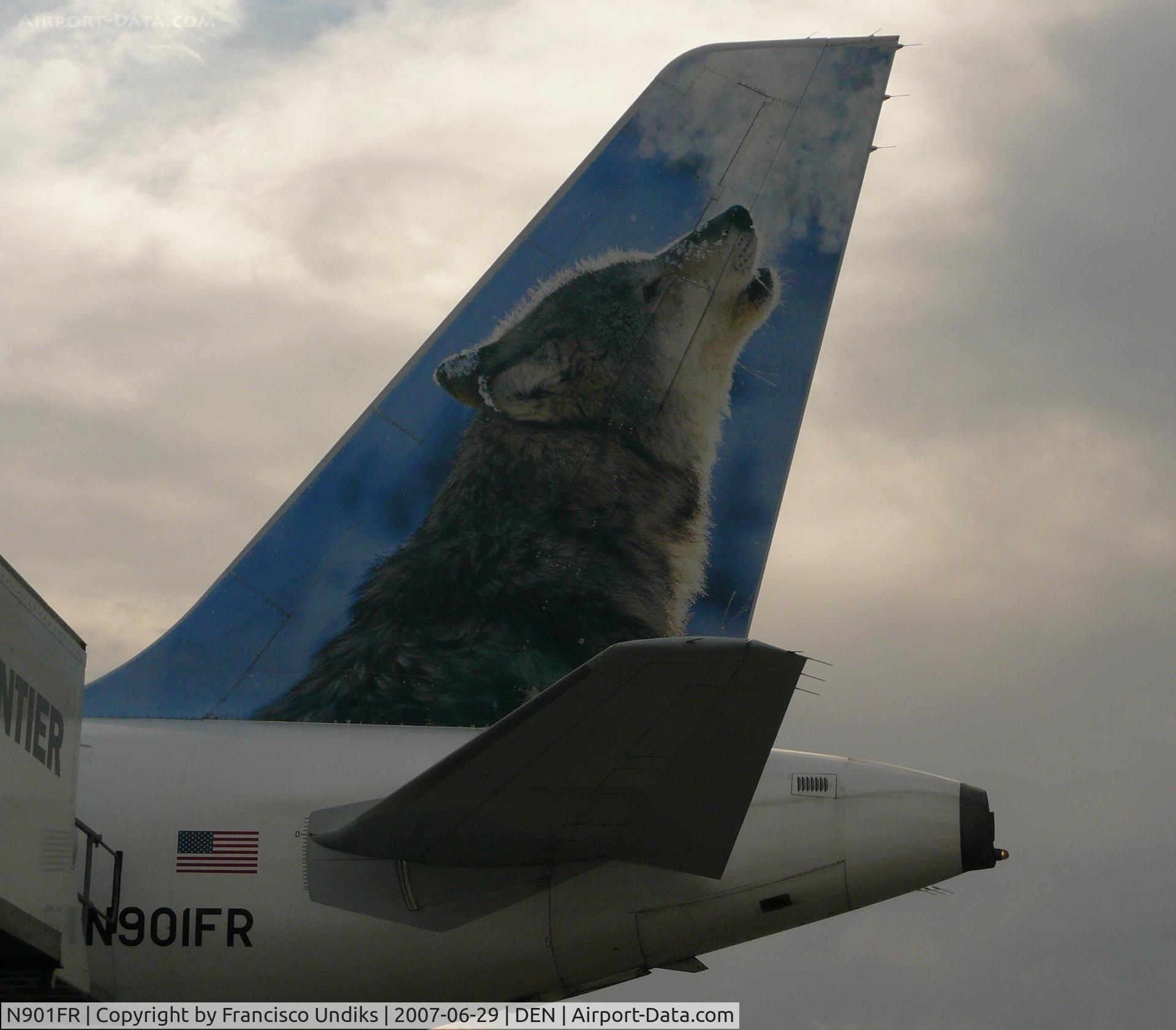 N901FR, 2001 Airbus A319-111 C/N 1488, Frontier Airlines Wally the Gray Wolf.