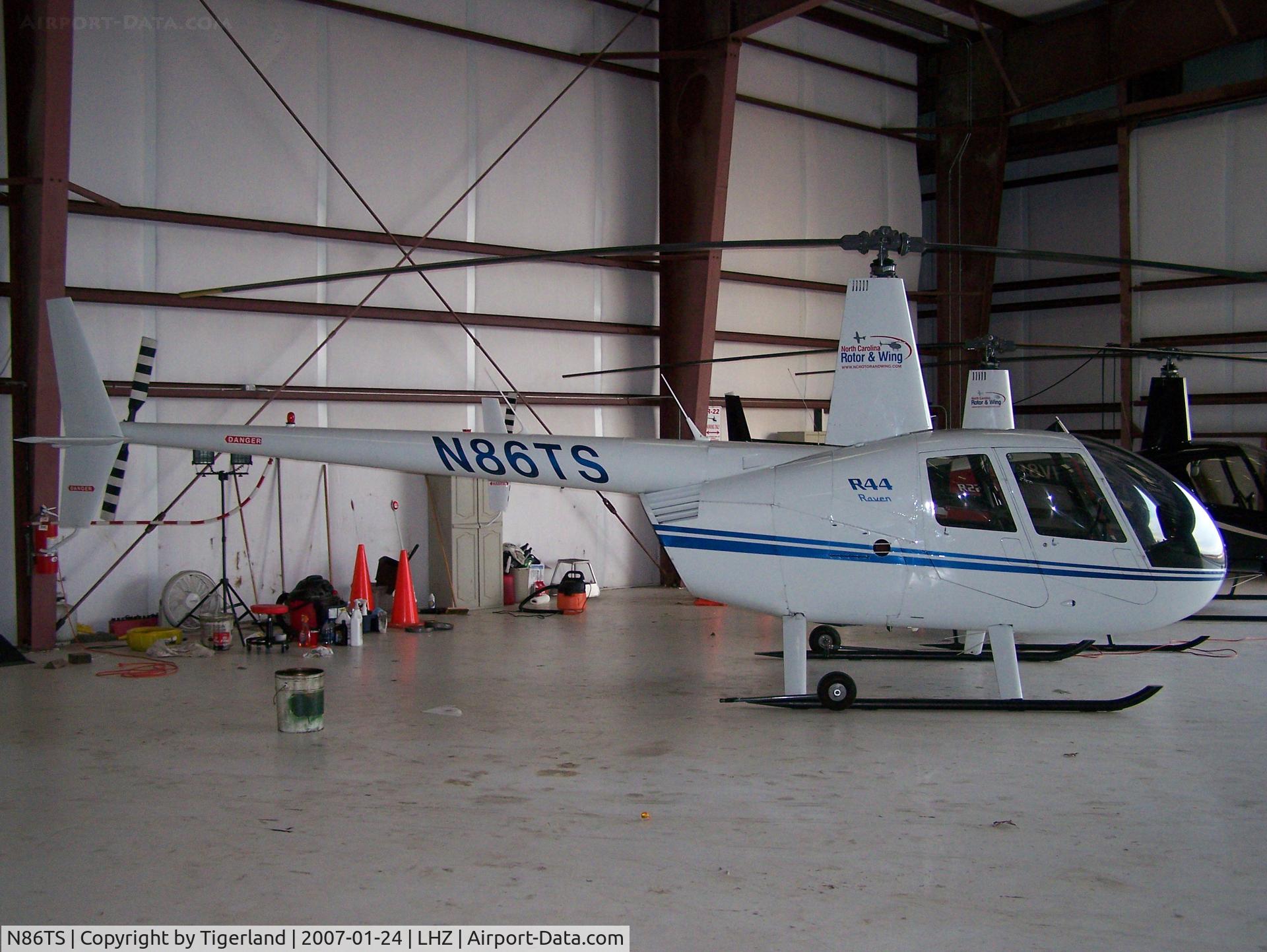 N86TS, 2000 Robinson R44 C/N 0797, N/A