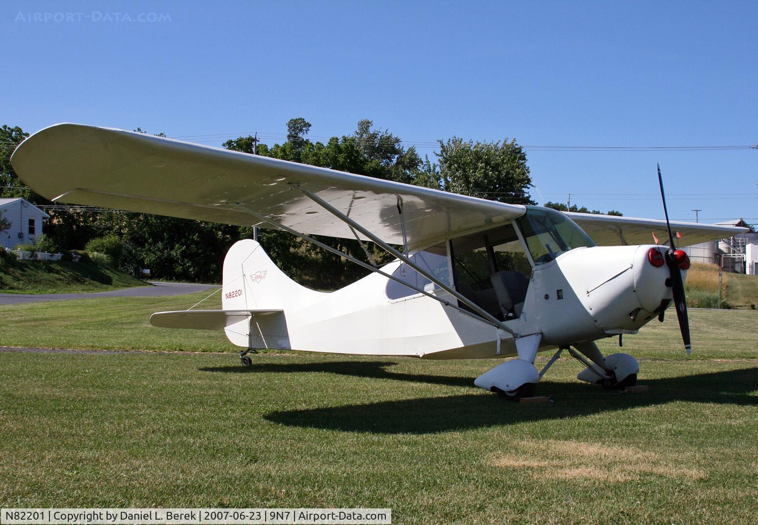 N82201, 1946 Aeronca 7AC Champion C/N 7AC-829, This lovely 1946 Aeronca Champ was one of three that day at this friendly little airport.