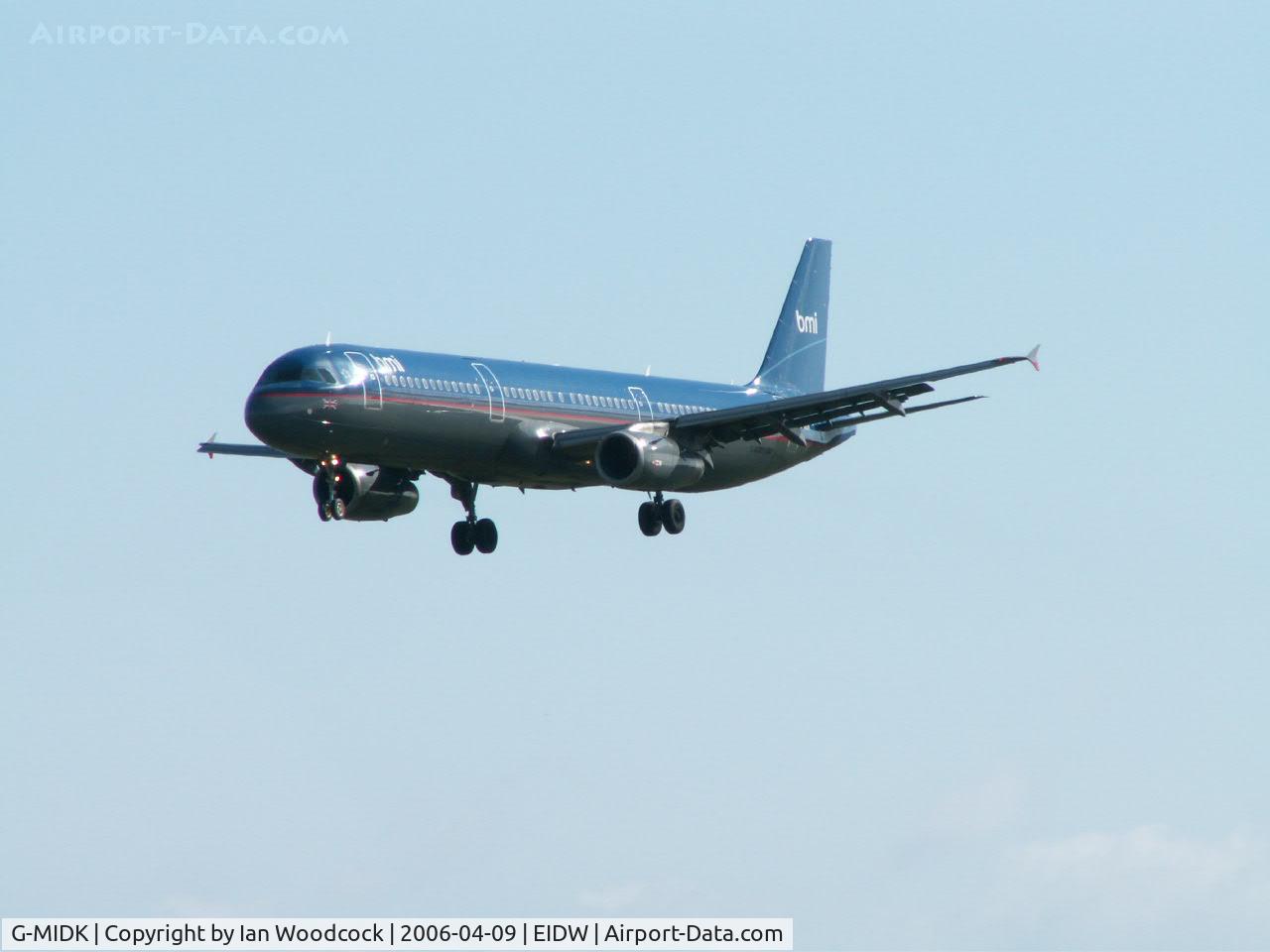 G-MIDK, 1999 Airbus A321-231 C/N 1153, A321-131/British Midland/Dublin