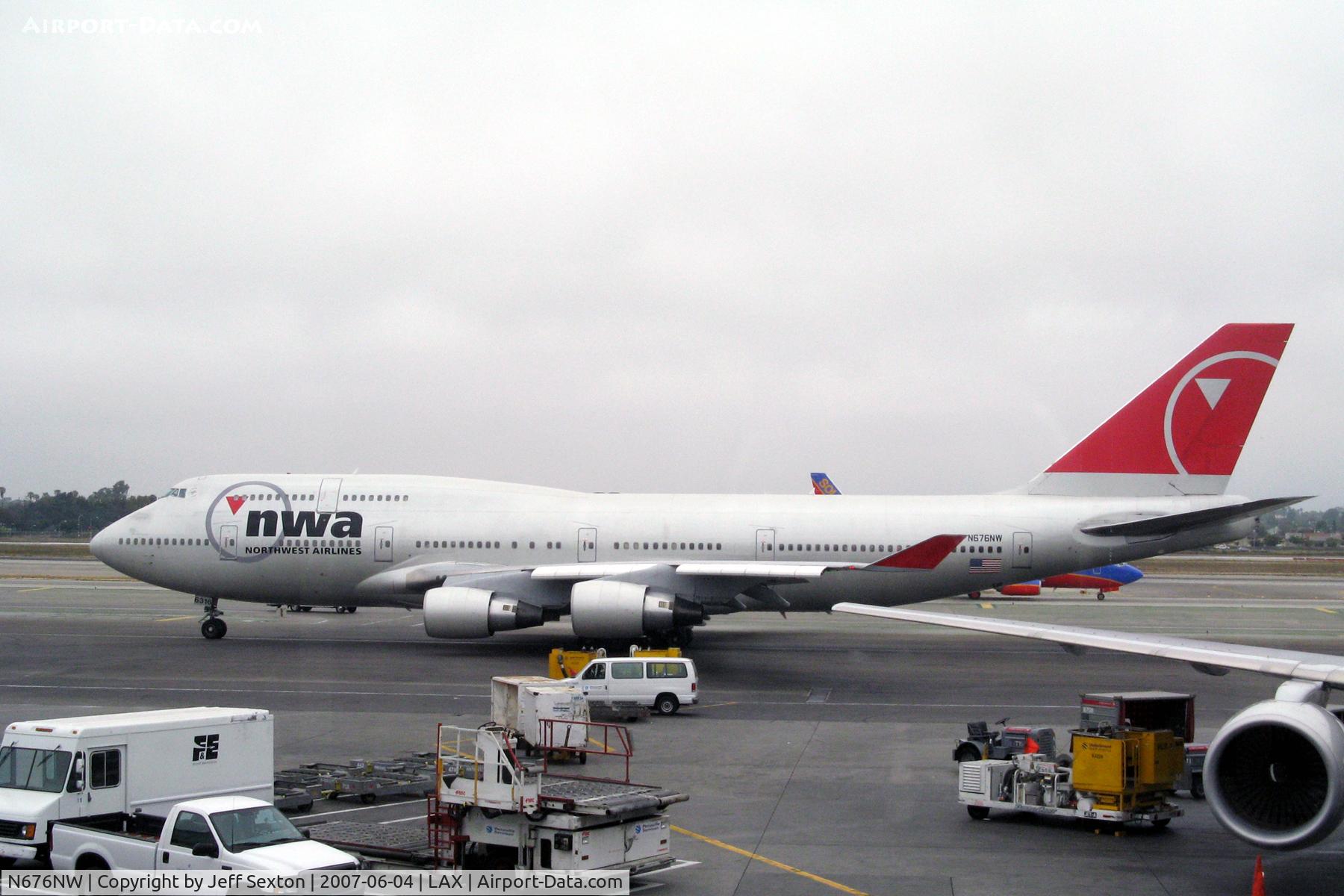 N676NW, 2002 Boeing 747-451 C/N 33002, Taxiing at LAX