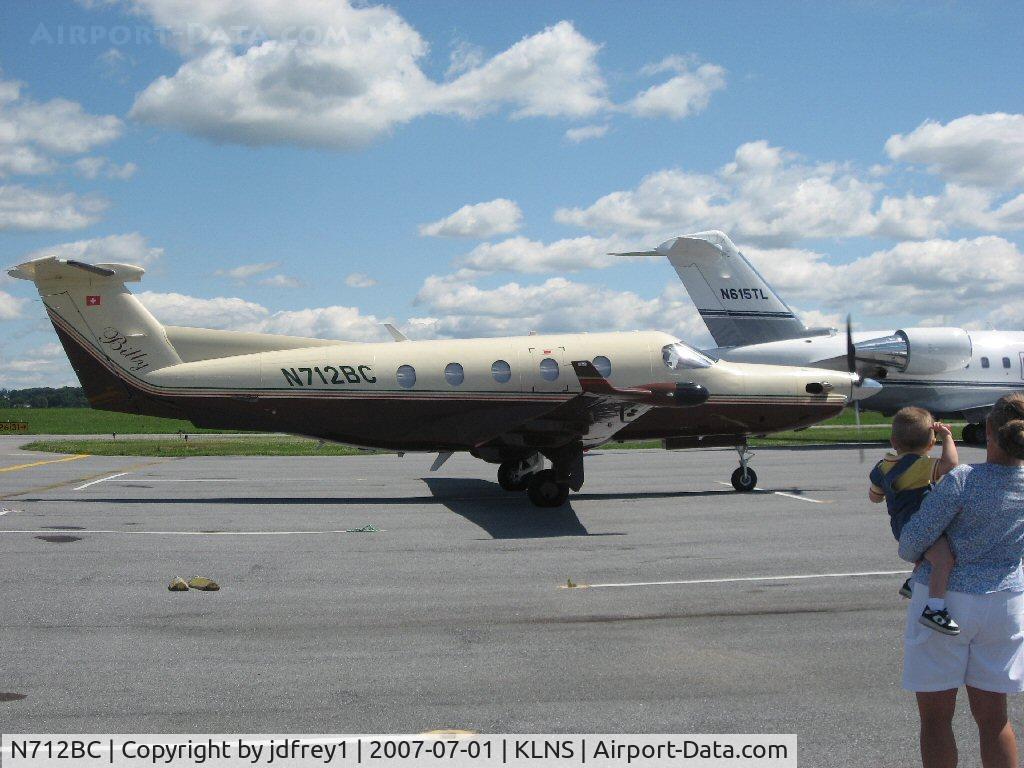 N712BC, 2002 Pilatus PC-12/45 C/N 448, Bill Cosby's Plane at KLNS