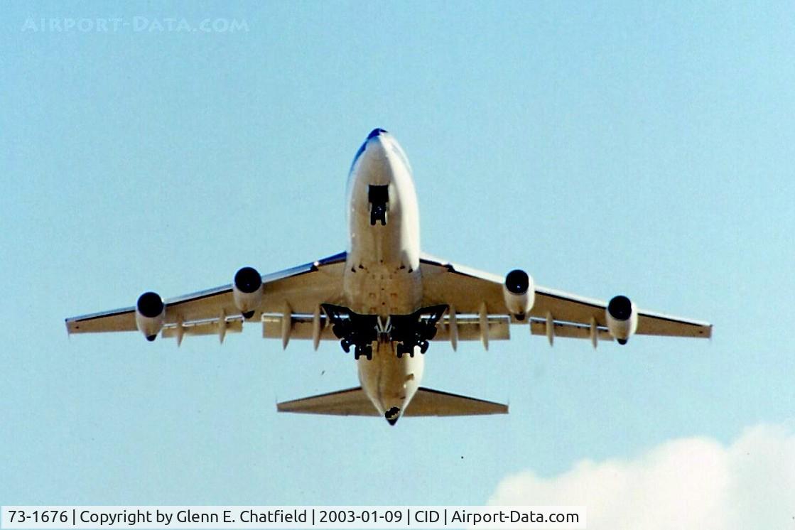 73-1676, 1973 Boeing E-4B C/N 20682, E-4B doing touch and go